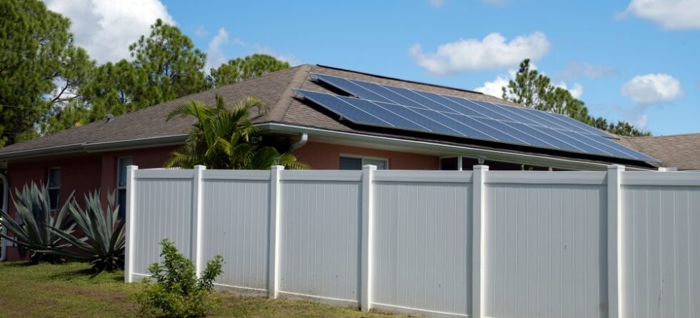 What Is The Lifespan Of A Vinyl Fence?