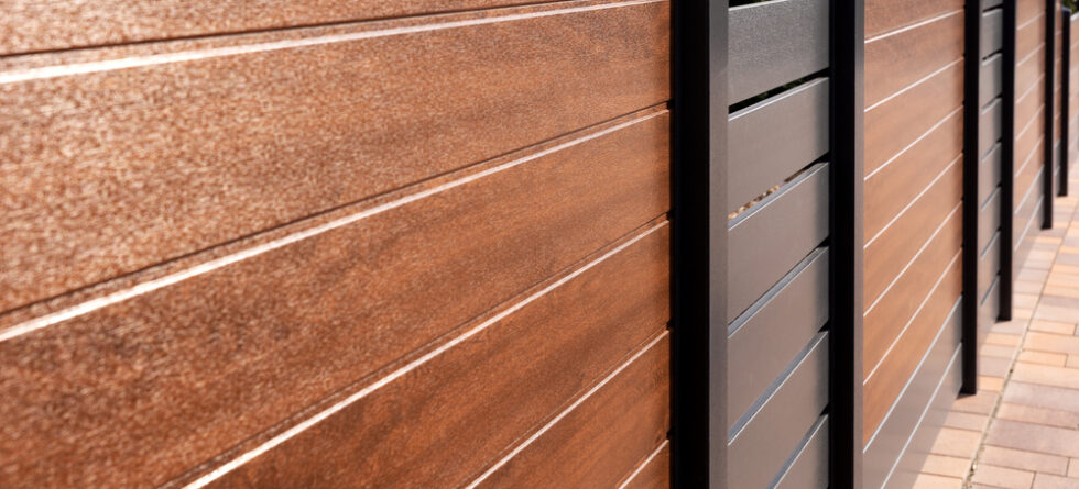 Does Vinyl Fencing Warp?