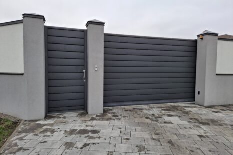 How Long Does It Take To Install A Vinyl Privacy Fence?