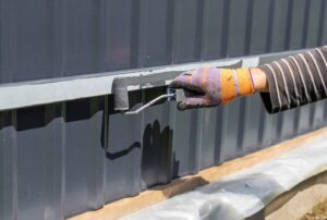 Can You Paint A Vinyl Fence?