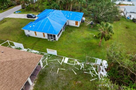 Does Vinyl Fence Break Easy?