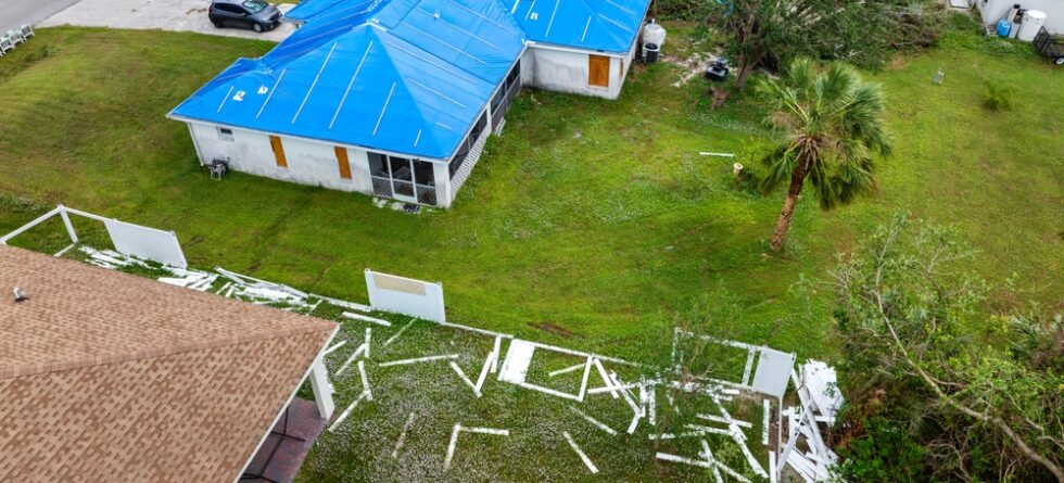 Does Vinyl Fence Break Easy?