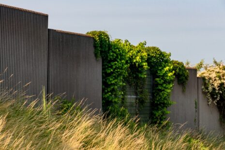 What Color Vinyl Fence Is Best?