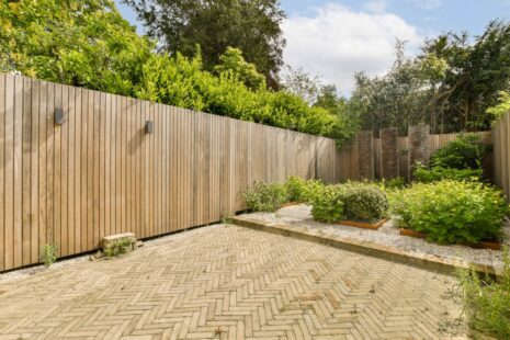 How Can I Reduce Traffic Noise In My Backyard