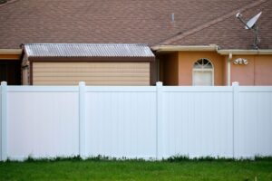Is Vinyl Fence Better Than Wood For Sound Barrier?