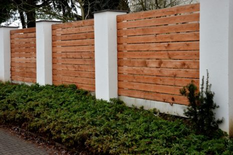 What Is Less Expensive Vinyl And Wood Fencing?