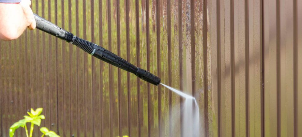 Is It Safe To Power Wash A Vinyl Fence?